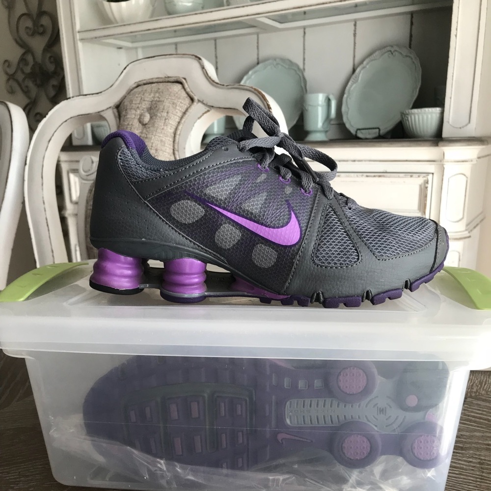 Nike Shox Purple Gray 7.5 Women’s